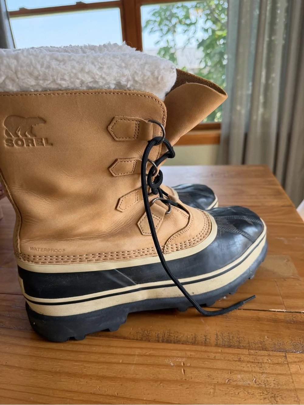Sorel Men’s Tan, Black & White Waterproof Winter Boots